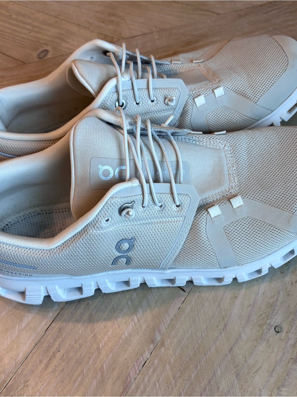 On Running Cloud Women’s Running Shoes - Light Beige NO INSOLES